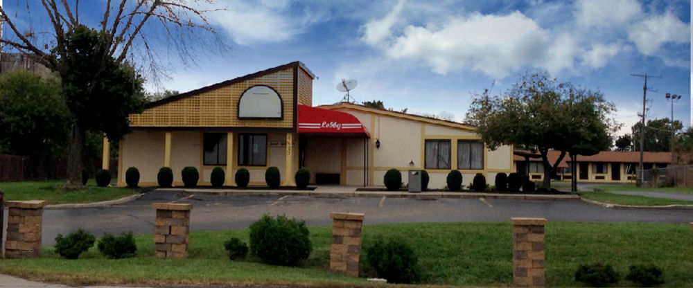 Budgetel Inn & Suites كولومبوس المظهر الخارجي الصورة