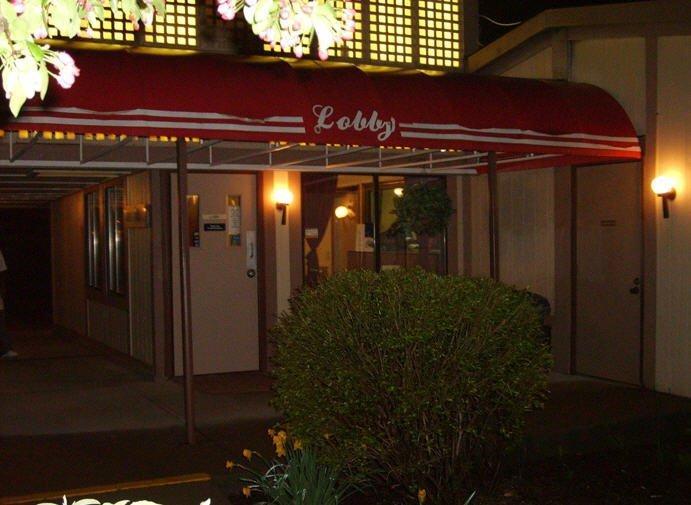 Budgetel Inn & Suites كولومبوس المظهر الخارجي الصورة
